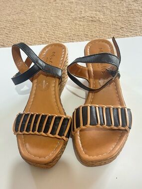 Mariella braided shoes